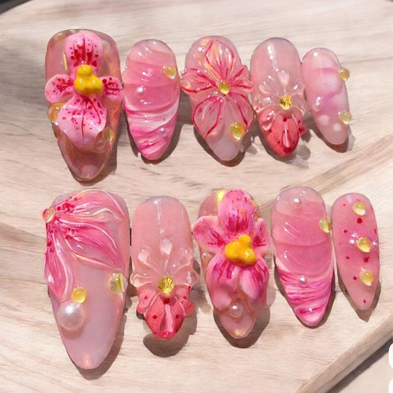 Artificial nail set with exquisite floral and 3D decorations Stornfield
