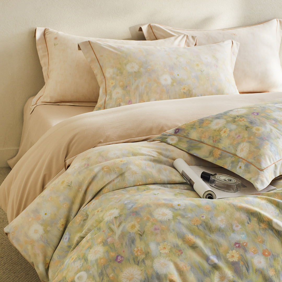 Reversible Botanical Cotton Sateen Duvet Cover Set with Pillow Shams