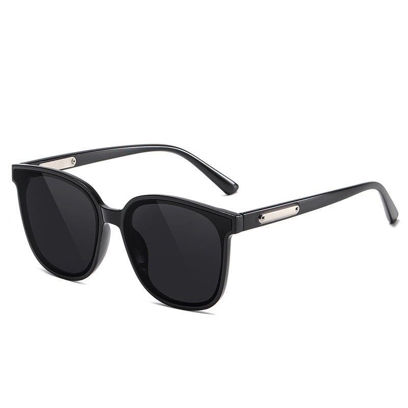 Women's oversized sunglasses with modern square frame Stornfield