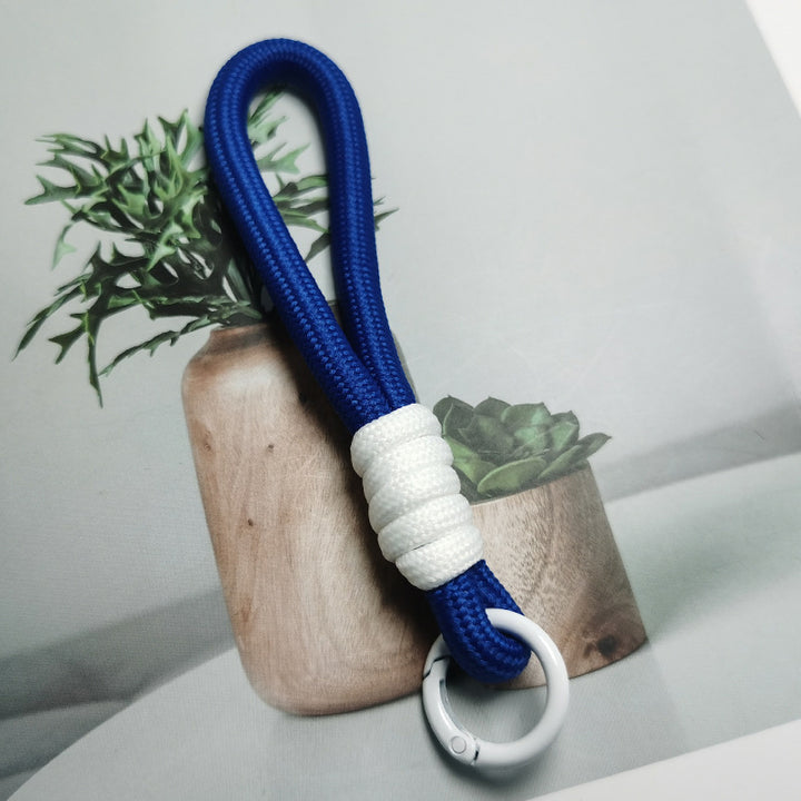 Heavy-Duty Paracord Keychain Holder Stornfield