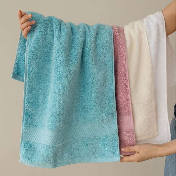 Powerful terry bath towel with waffle border Stornfield