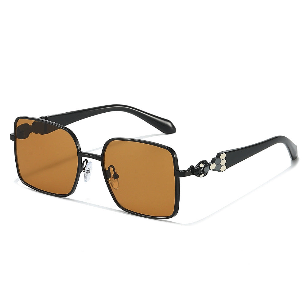 Chic Decorative Square Frame Sunglasses Stornfield