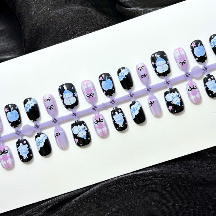 Themed Press-On Nail Art Kit