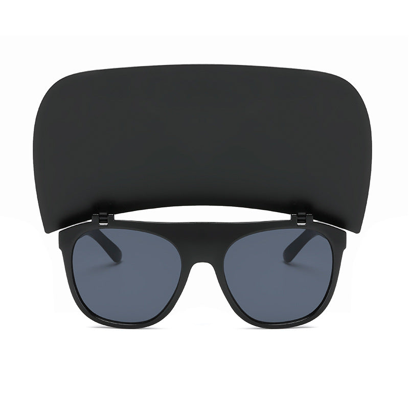 Women's corrective glasses with removable Stornfield shield