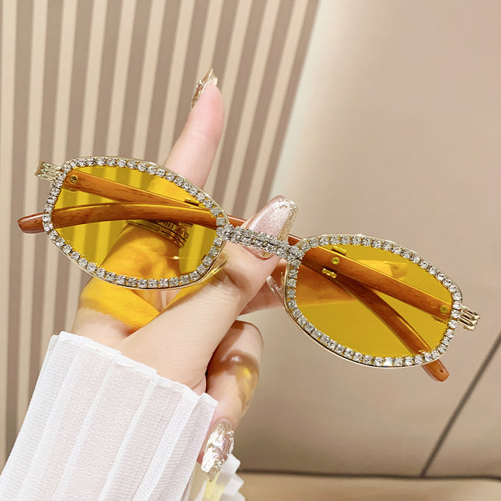 Women's sunglasses in elegant glamour style Stornfield