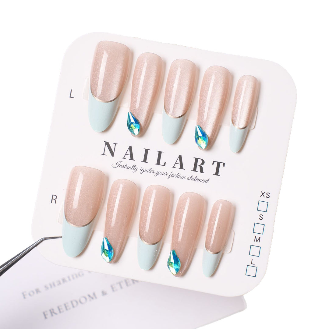 Decorative Fashion Nail Set Stornfield