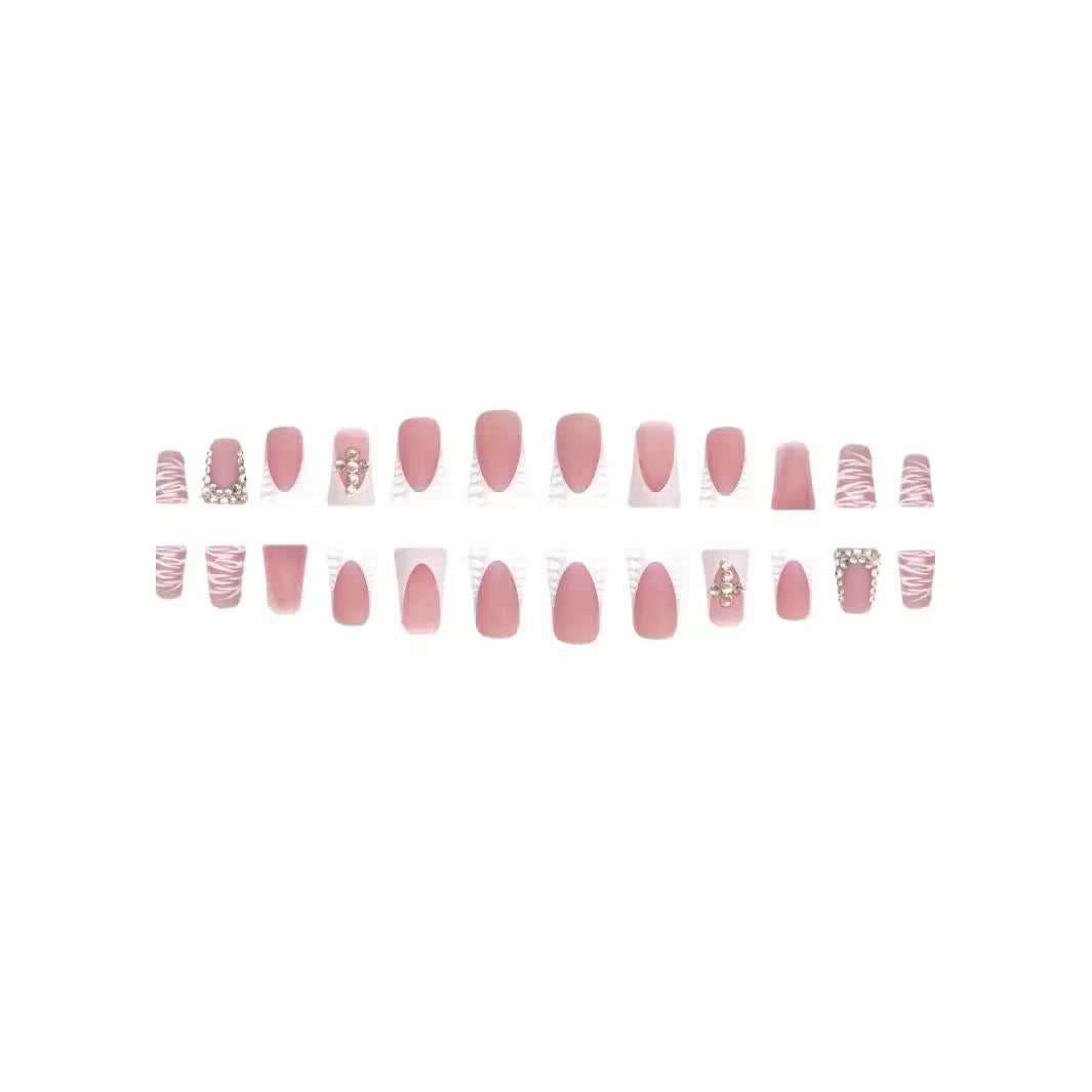 Glamorous Artistic Nail Extensions Stornfield