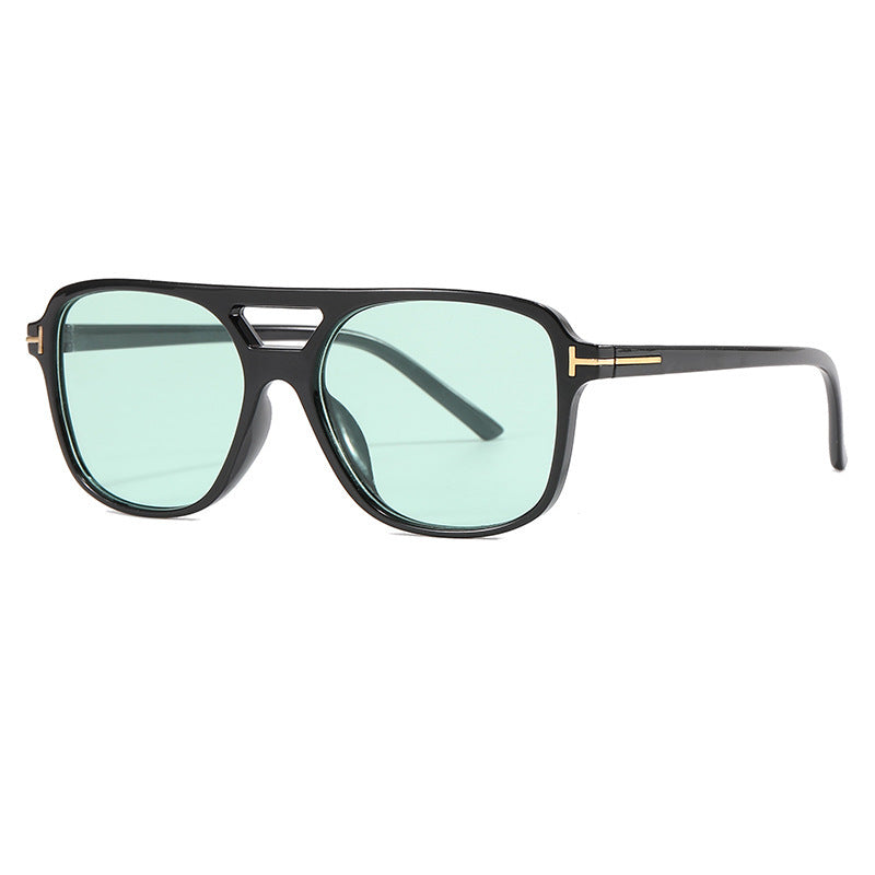 Ladies' striking sunglasses with outstanding shape Stornfield
