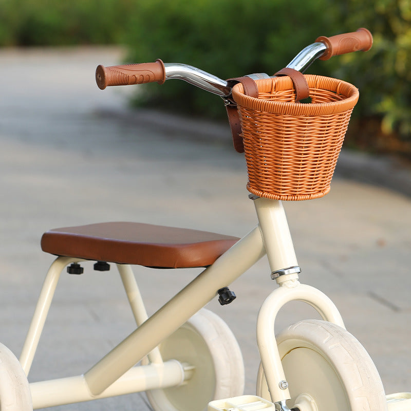 Ladies stylish basket made of woven material Stornfield