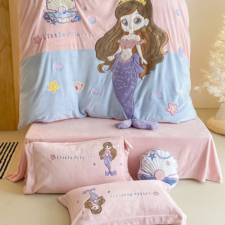 Plush Microfiber Cartoon Oversized Throw Blanket for Kids and Nursery