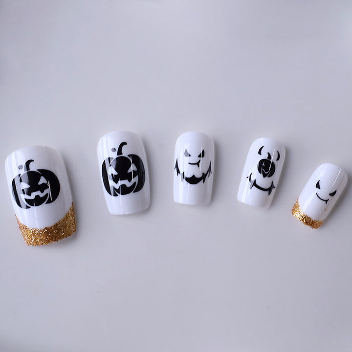 Halloween-Themed Decorative Nail Enhancements Stornfield