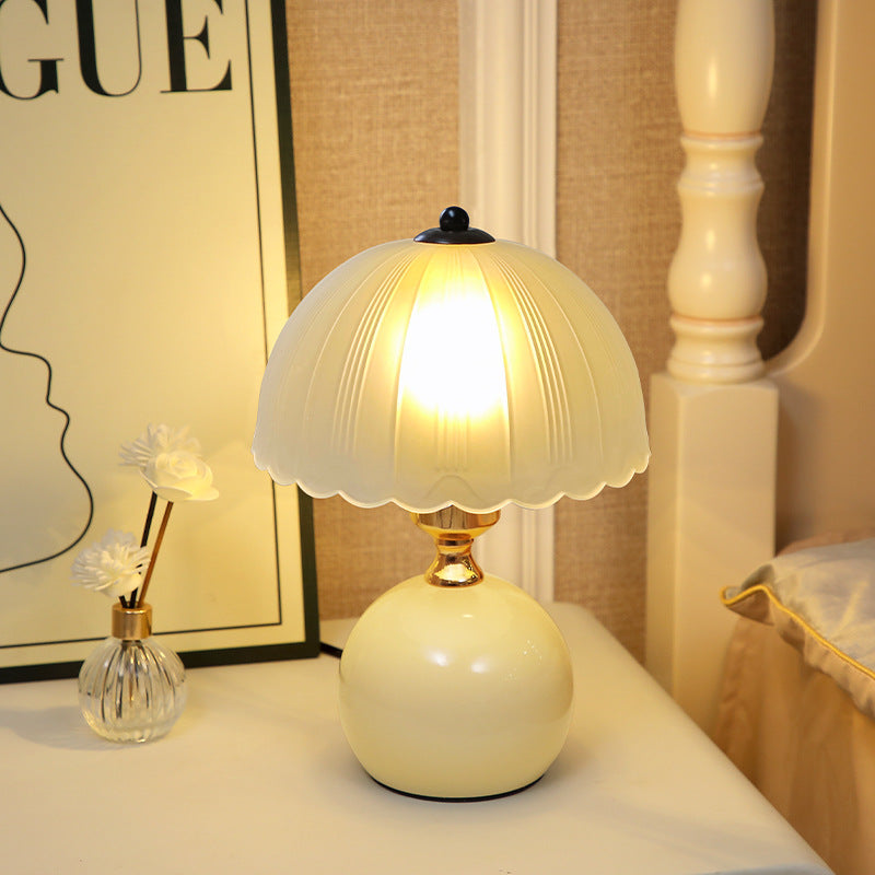 Vintage Style Table Lamp