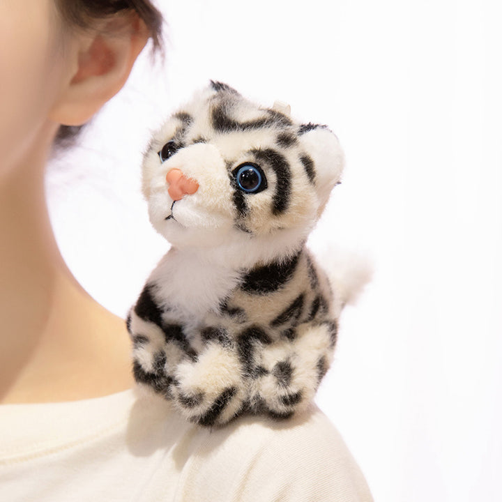 Plush Snow Leopard Bag Charm with Soft Faux-Fur and Detachable Strap Stornfield