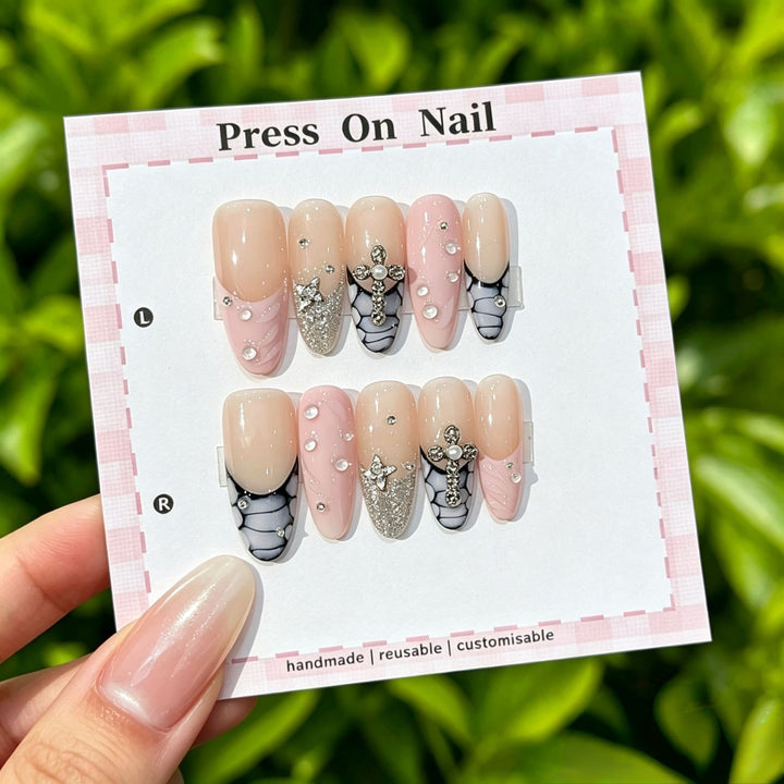 Elegant Reusable Press-On Nail Art Set with Floral Accents