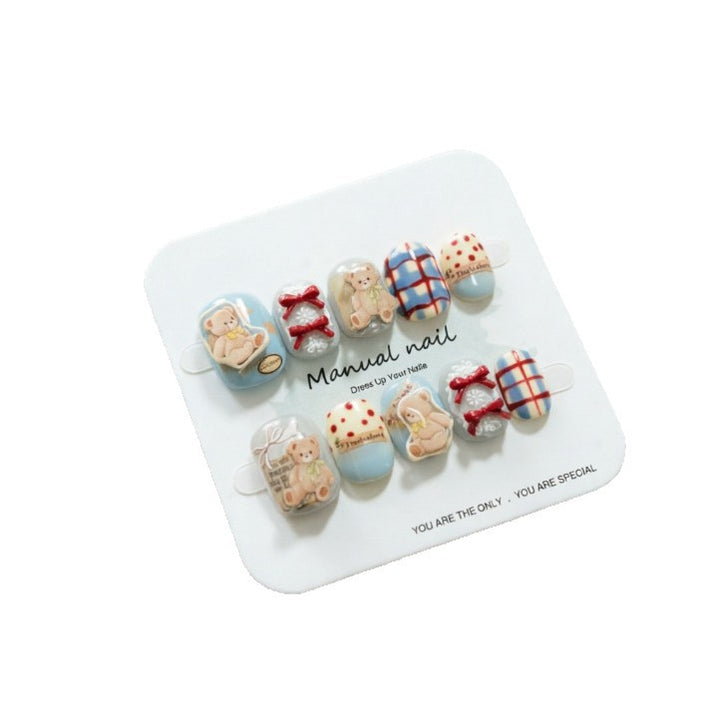 Cute artificial nails with bear motif Stornfield