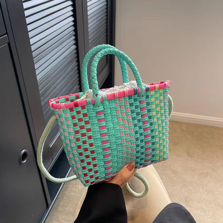 Playful handbag made of braided materials Stornfield