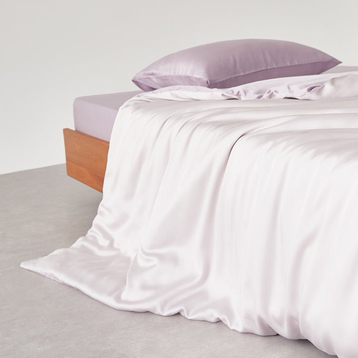 Luxurious Silky Bed Sheet Set