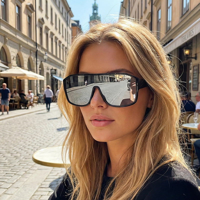 Ladies Fashion Oversized Sunglasses in Futuristic Design Stornfield