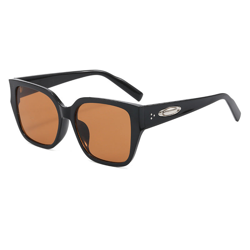 Women's sunglasses in modern square design with clear lenses Stornfield