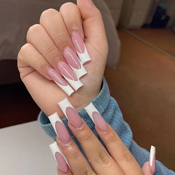 Fashionable artificial nails Stornfield