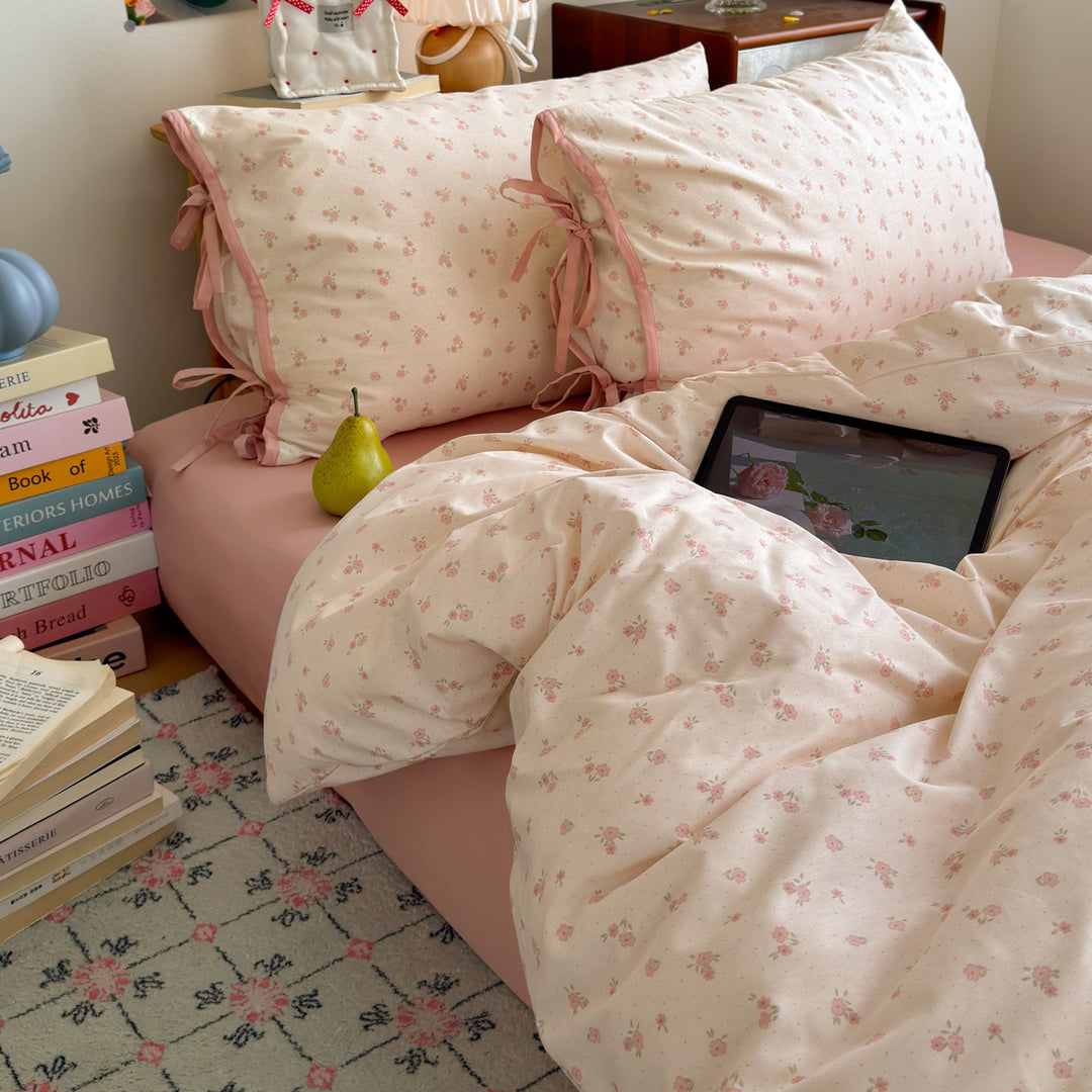 Floral Tie-Closure Cotton-Blend Duvet Cover Set with Ruffled Edge Pillow Shams