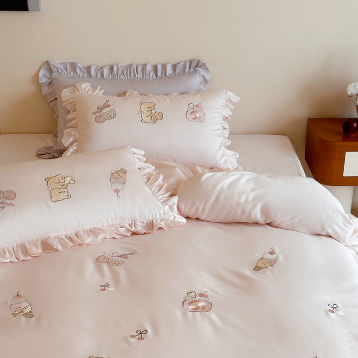 Ruffled Embroidered Cotton Sateen Duvet Cover Set with Decorative Pillowcases