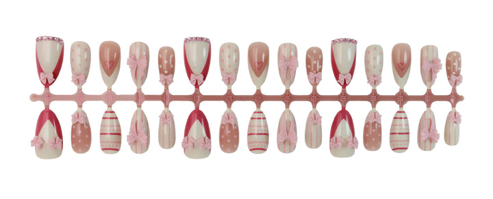 Nail art set with romantic bow and heart motifs Stornfield