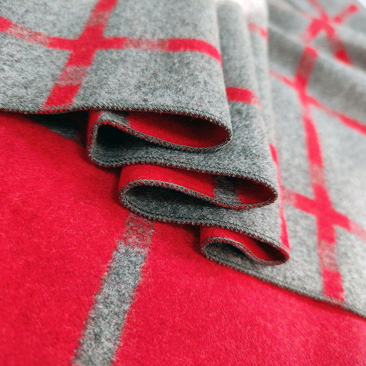 Ladies Elegant and Warm Scarf with Geometric Pattern Stornfield