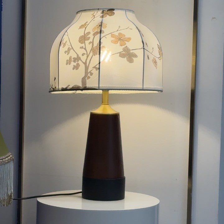 Floral Design Table Lamp