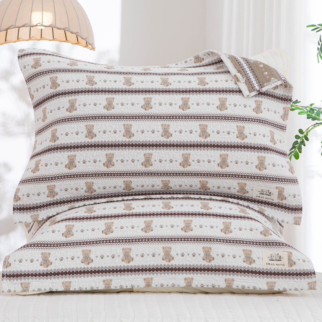 Ladies pillowcase with playful horse motif Stornfield