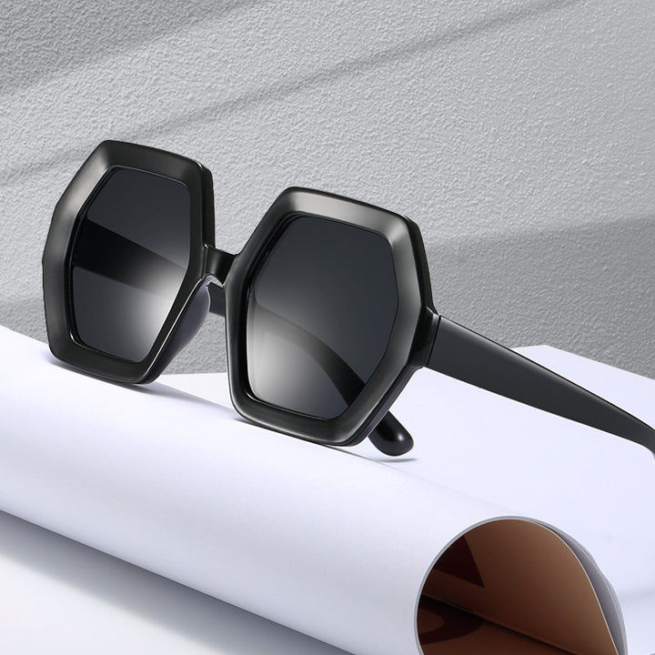 Ladies hexagonal sunglasses with comfortable frame Stornfield