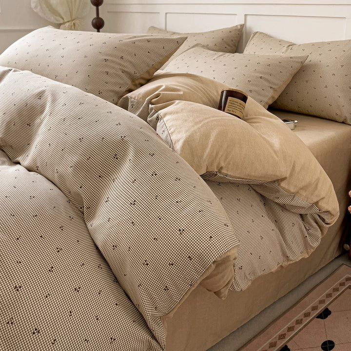 Elegant Textured Bed Linen Set