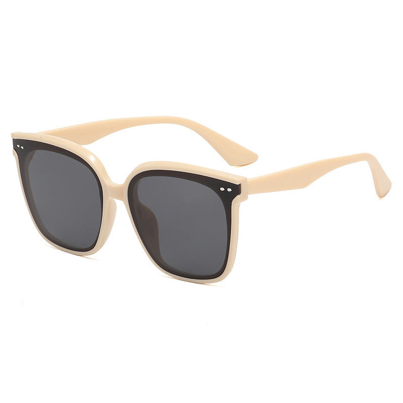 Ladies fashionable sunglasses with striking frame and UV protection Stornfield