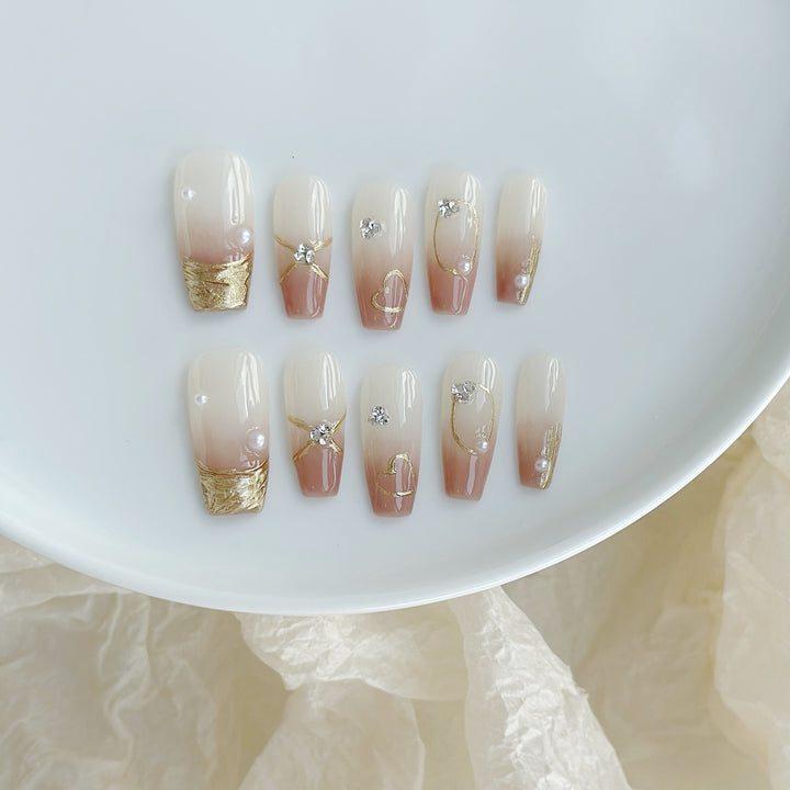 Elegant Ombre Press-On Nails with Pearlescent and Gold Accents