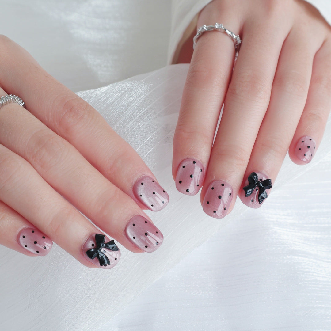 Decorative Bow Press-On Nails