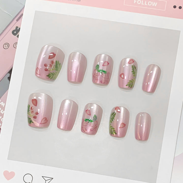 Artistic artificial nails with floral motifs Stornfield