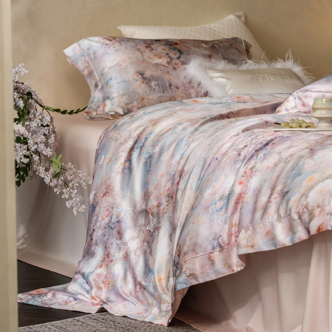 Botanical Watercolor Satin-Feel Duvet Cover Set with Piped Hem & Envelope Shams