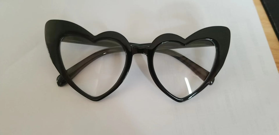 Heart-Shaped Fashion Sunglasses Stornfield