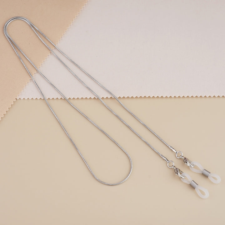 Sleek Metal Eyewear Chain Stornfield