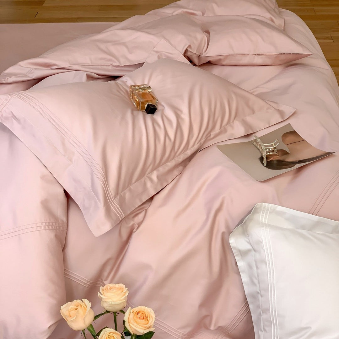 Luxurious bedding complete set made of cotton satin with hotel-style frill