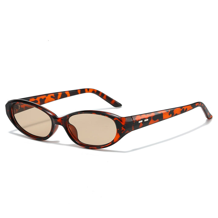 Sleek Retro-Inspired Oval Sunglasses Stornfield