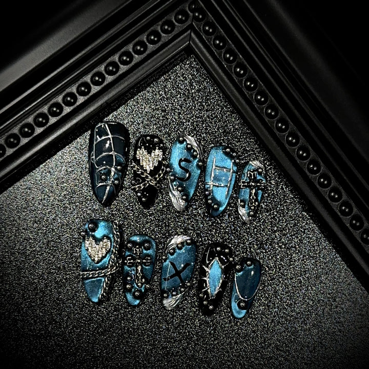 Artistic Themed Press-On Nail Collection