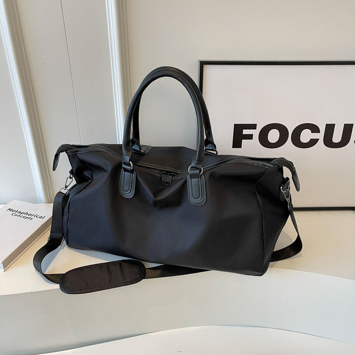 Elegantly Designed Travel Bag with Multifunctional Interior Compartments Stornfield