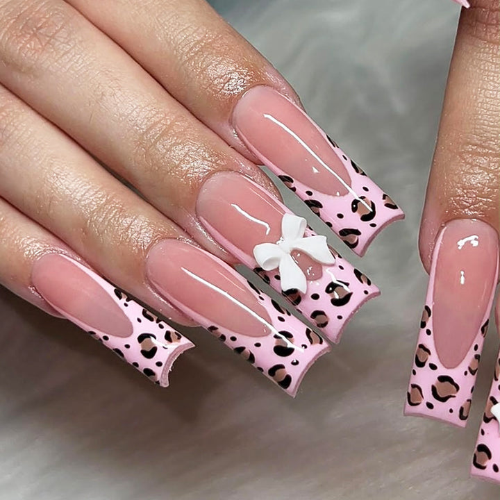 Artificial nail set with luxurious leopard patterns Stornfield