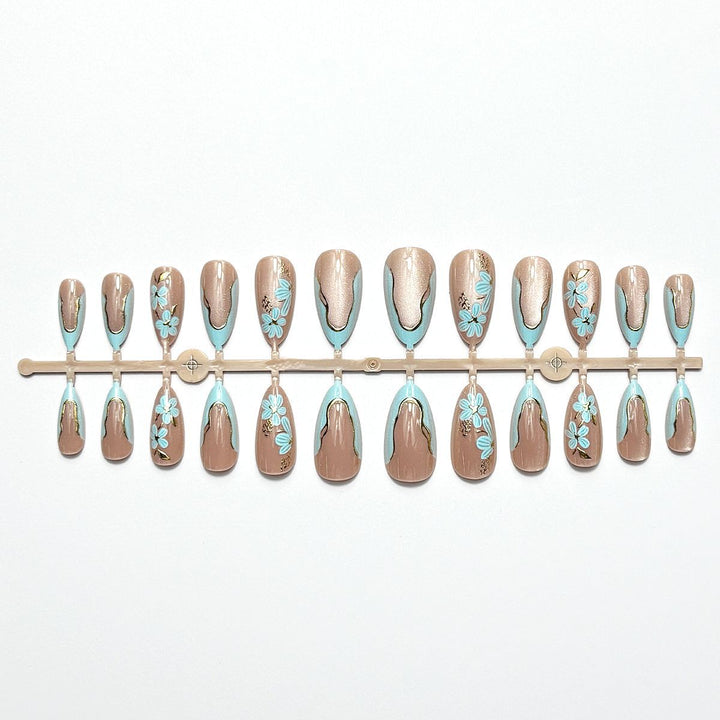 Fashionable Press-On Nail Set Stornfield