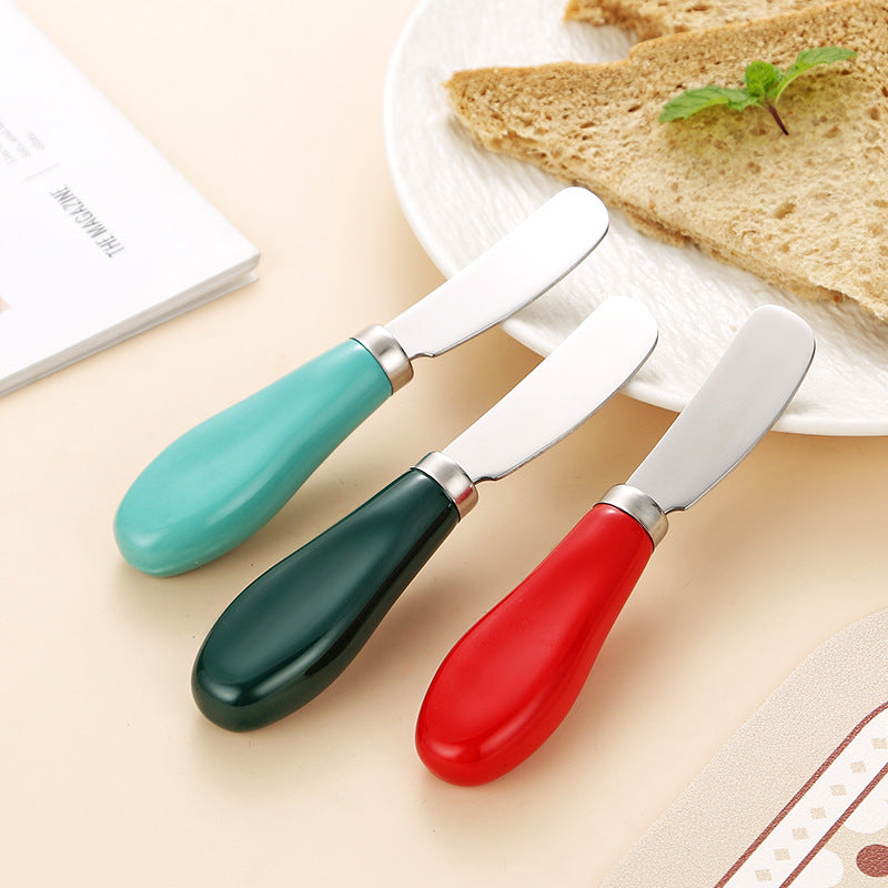 Elegant spreader knife with ergonomic handle Stornfield