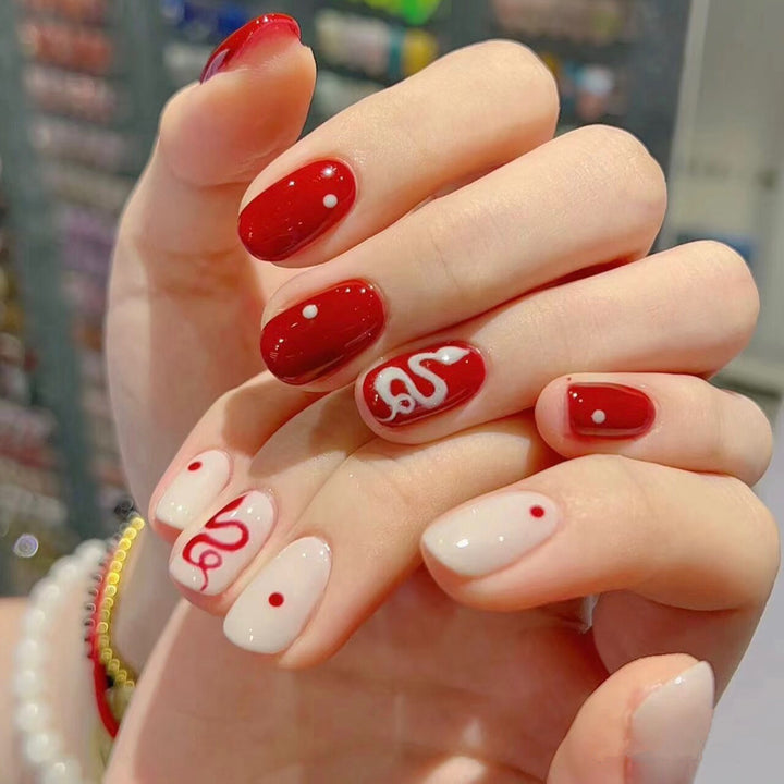 Unique Decorative Press-On Nail Art Set