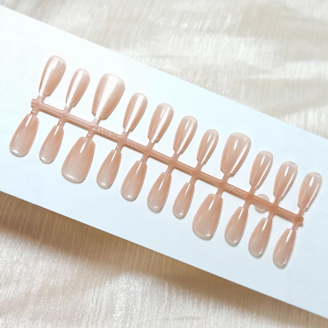 High-Quality Artificial Nails in Timeless Nude Look Stornfield