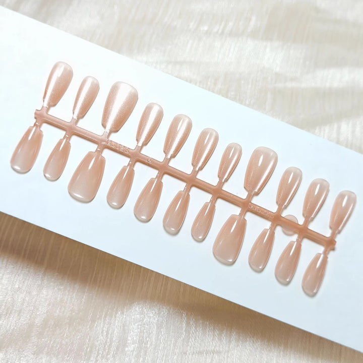 High-Quality Artificial Nails in Timeless Nude Look Stornfield
