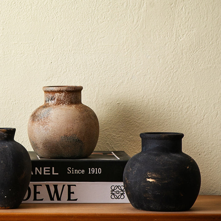 Handcrafted ceramic vase Stornfield